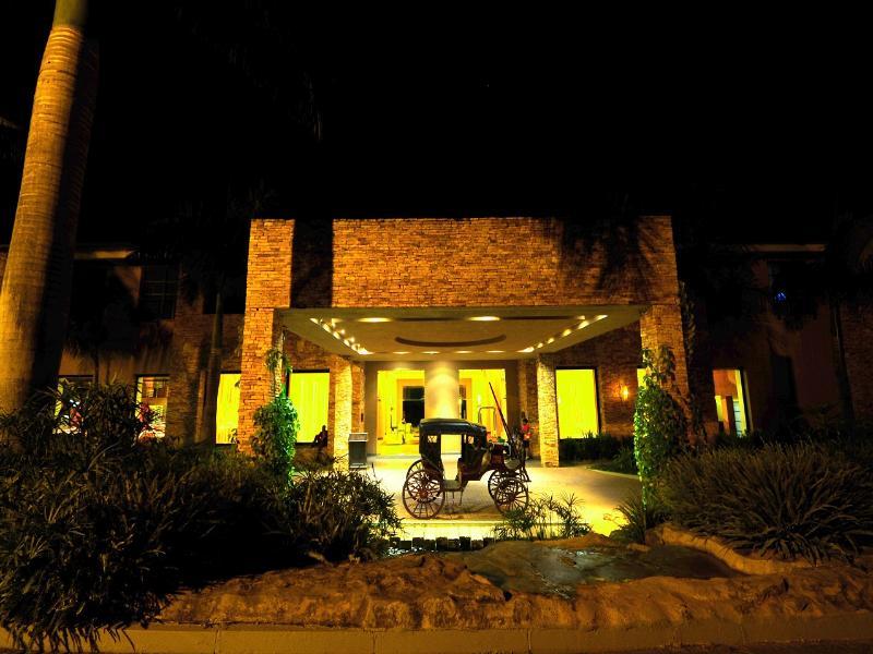 Munyonyo Commonwealth Resort カンパラ エクステリア 写真