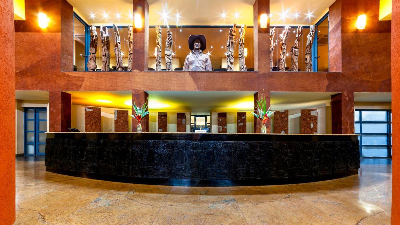 Munyonyo Commonwealth Resort カンパラ エクステリア 写真